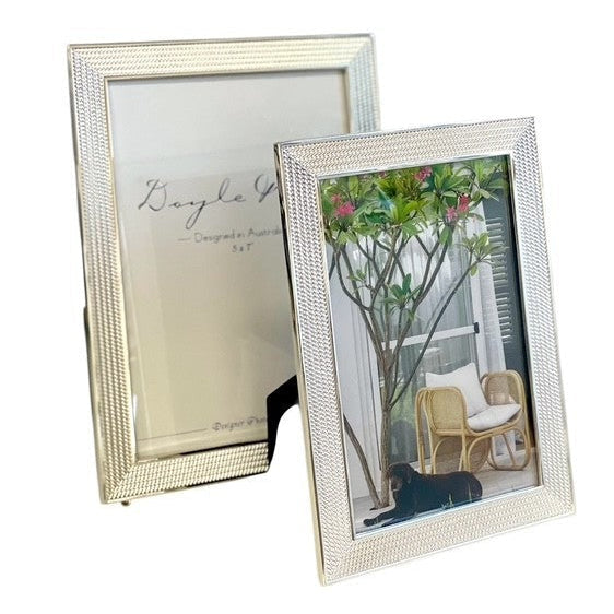 Dolton Silver Bordered Frame5x7"