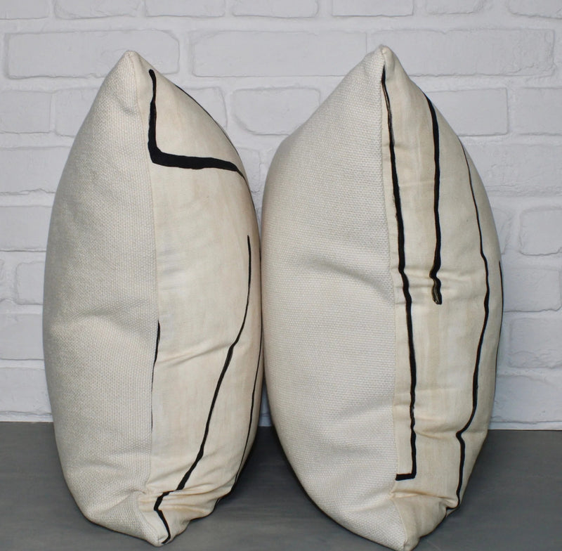 Kelly Wearstler Graffito Cushion - Linen