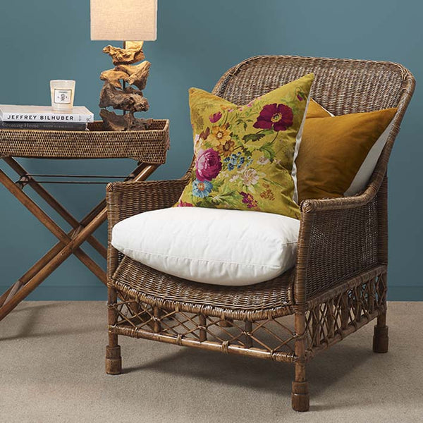 Gin and tonic hot sale chair